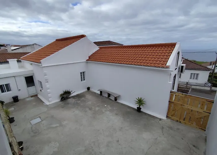 Vakantiehuis Azure Vista *